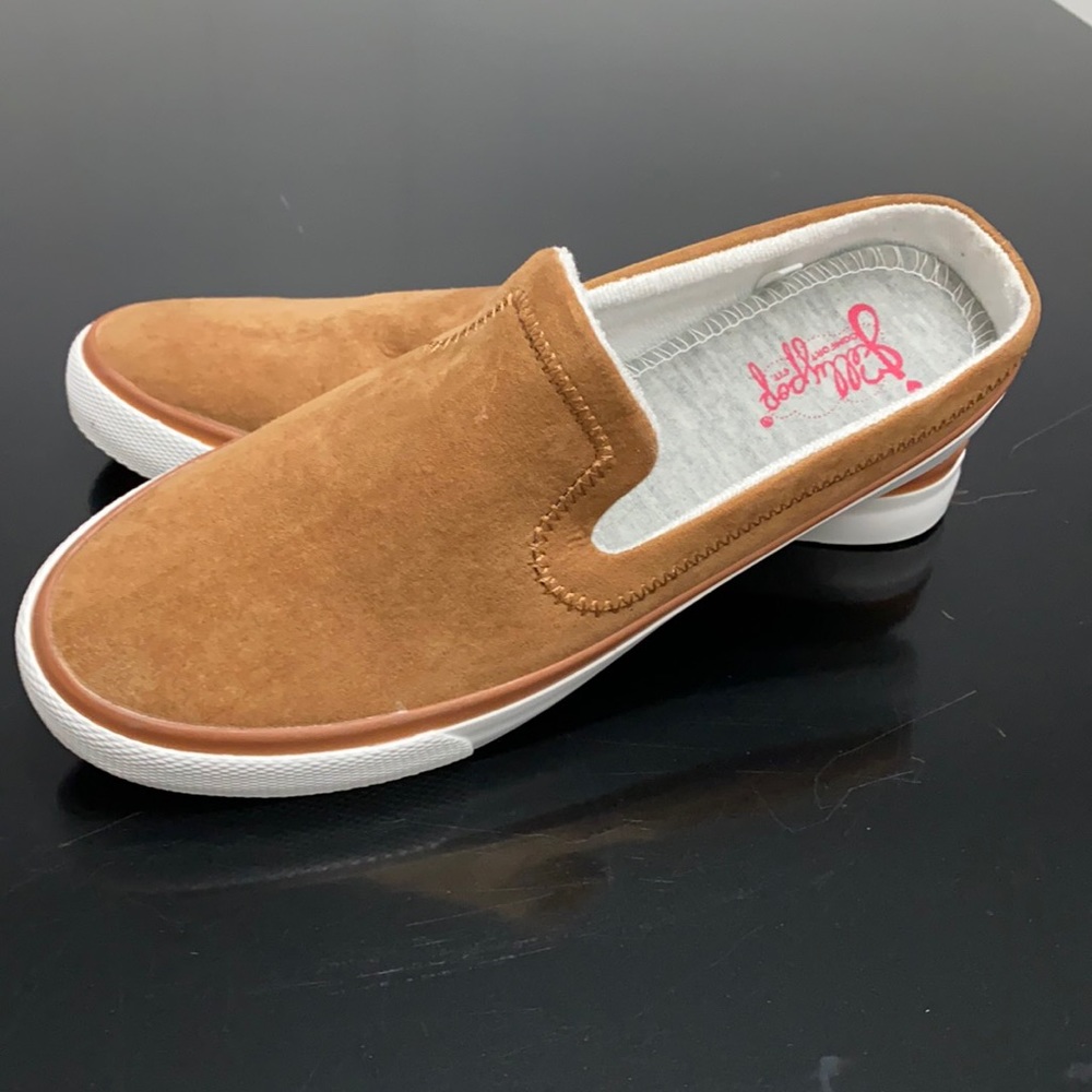 Jellypop Comfort Fit Mule Faux Suede Size 7.5